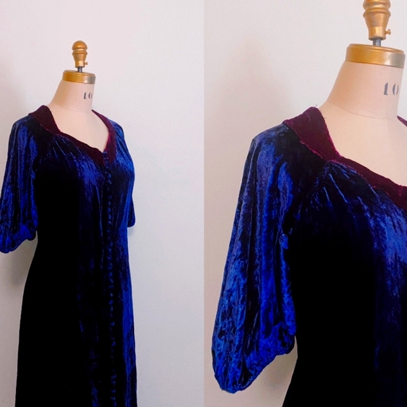 Gorgeous 1930s velvet midi dress - Picture 3 of 6